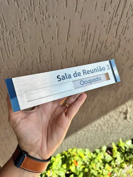 Placa de Identificação de Sala Inox 22x5 + Livre/ocupado