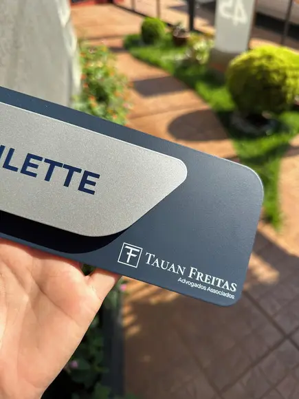 Placa Identificação de Sala - Modelo Adamantium