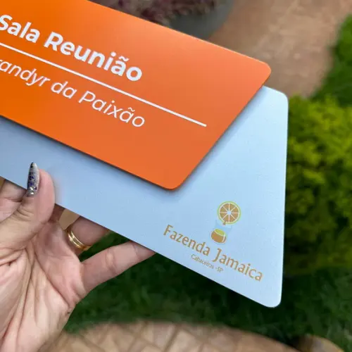Placa Identificação de Sala - Modelo Cianita