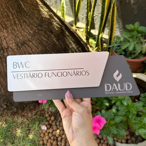 Placa Identificação de Sala - Modelo Onix
