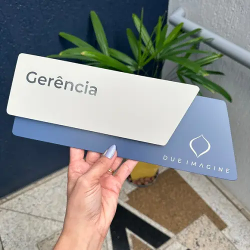 Placa Identificação de Sala - Modelo Onix