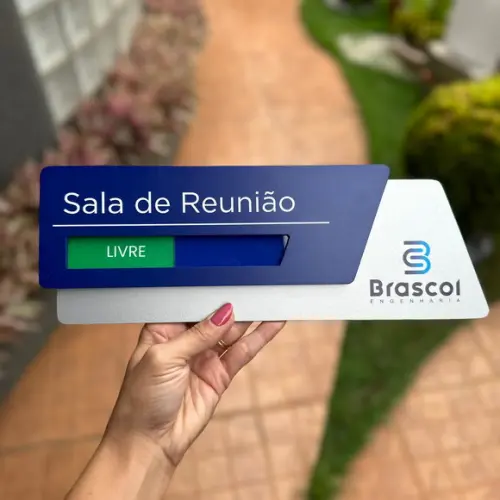 Placa Identificação de Sala - Modelo Onix Flag