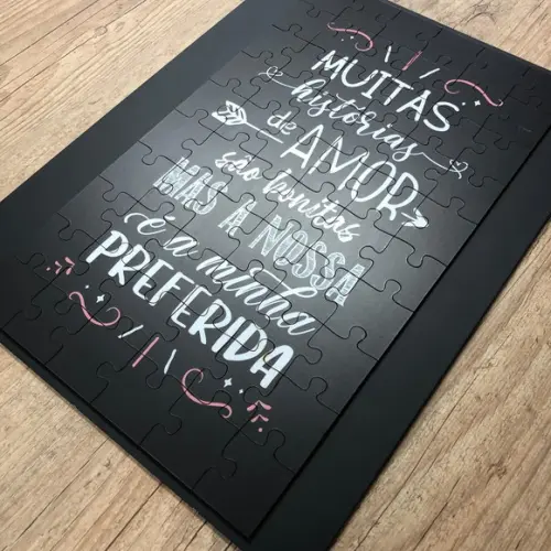 Quebra cabeça Muitas Histórias de Amor