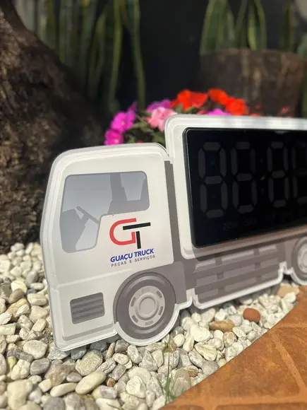 Relógio Digital Personalizado em Forma de Caminhão