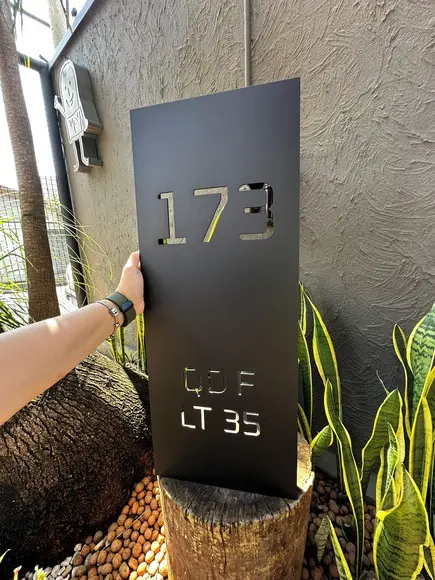 Totem Residencial Aço Carbono Pé P Sustentação Jardim 28x70