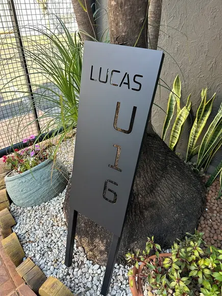 Totem Residencial Aço Carbono Pé P Sustentação Jardim 28x70