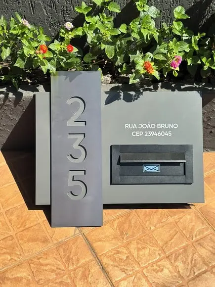 Algarismo Residencial Acm+inox com Caixa de Correio 60x55