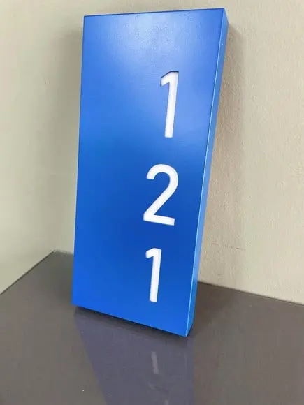 Algarismo Residencial Estruturado com Led - 3 Dígitos 20x45