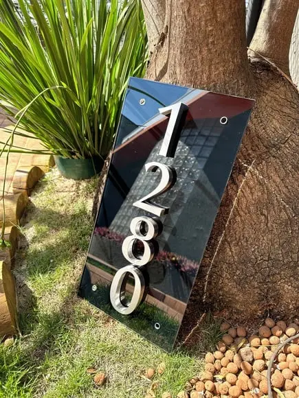 Algarismo Residencial Vidro com Inox - 4 Dígitos 30x60