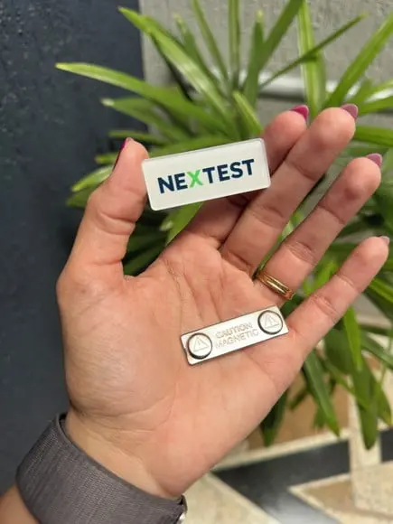 Broche Personalizado Seu Logo Fechamento Ímã