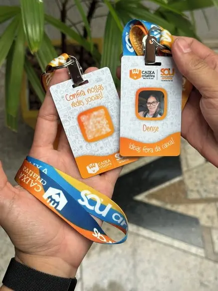 Credencial com Cordão Personalizado