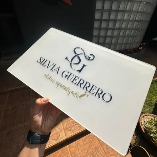 Placa de Comércio Acrílico - Aplicação Adesivo Frontal 40x24