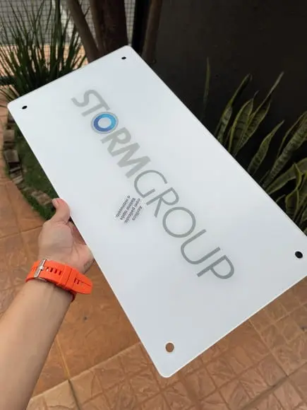 Placa de Comércio em Acrílico- Frente 50x25