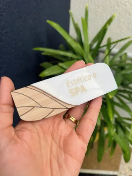 Placa de Id de Sala-modelo Fuchsita mdf e Acrílico 11,5x3,8
