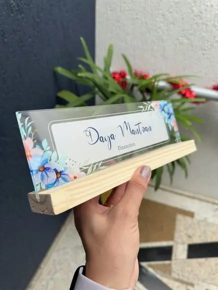 Placa de Identificação de Mesa - mdf e Acrílico 26x6,5