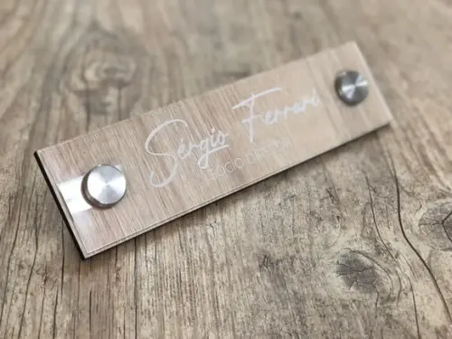 Placa de Identificação de Mesa - mdf e Acrílico 26x6,5