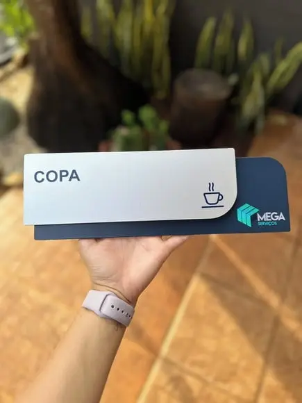 Placa de Identificação de Sala - Ametista 33x11,5