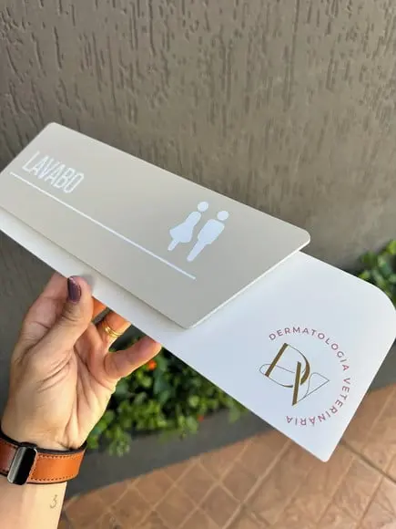 Placa de Identificação de Sala - Atria 32x10,5