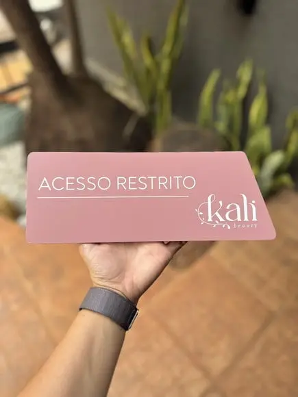 Placa de Identificação de Sala - Caulim 32x10,5