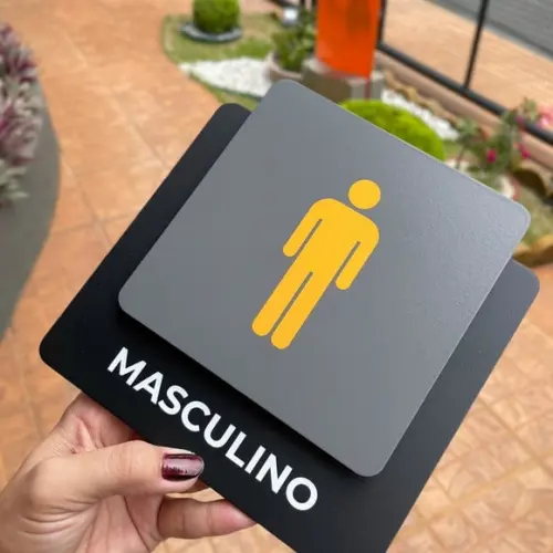 Placa de Identificação de Sala - Modelo Ágata