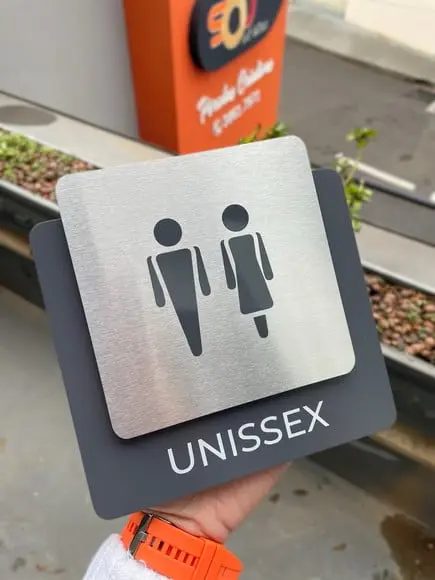 Placa de Identificação de Sala - Modelo Ágata Inox