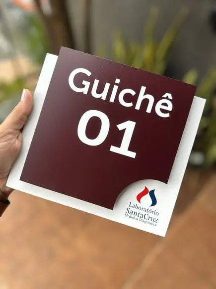 Placa de Identificação de Sala - Modelo Ágata Personalizada