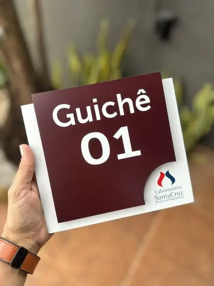 Placa de Identificação de Sala - Modelo Ágata Personalizada