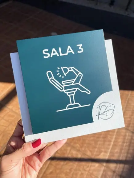 Placa de Identificação de Sala - Modelo Ágata Personalizada