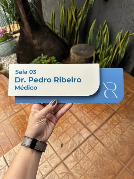 Placa de Identificação de Sala - Modelo Ametista