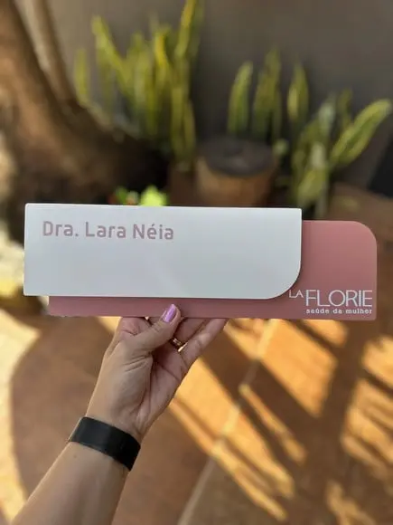 Placa de Identificação de Sala - Modelo Ametista