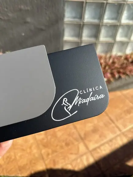 Placa de Identificação de Sala - Modelo Ametista