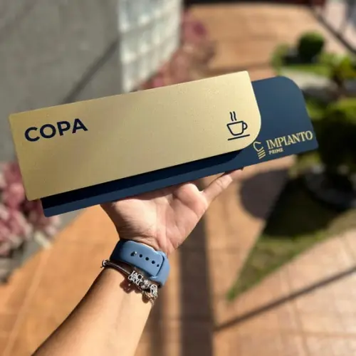 Placa de Identificação de Sala - Modelo Ametista