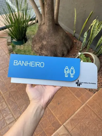 Placa de Identificação de Sala - Modelo Ametista