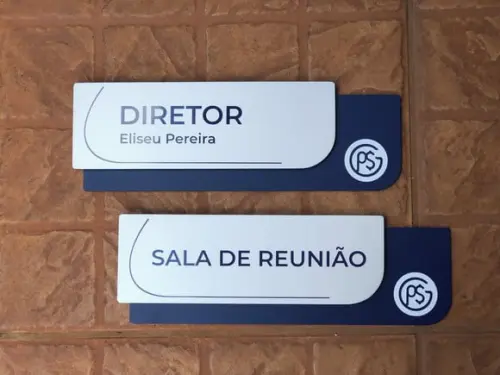 Placa de Identificação de Sala - Modelo Ametista