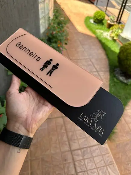 Placa de Identificação de Sala - Modelo Ametista Acrílico