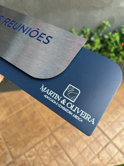 Placa de Identificação de Sala - Modelo Ametista Inox