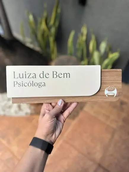 Placa de Identificação de Sala - Modelo Ametista mdf