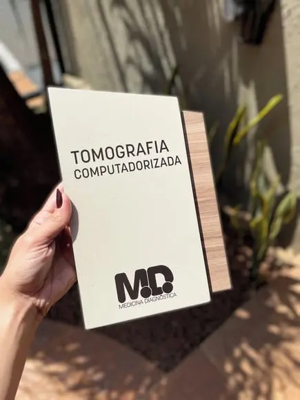 Placa de Identificação de Sala - Modelo Calcita mdf