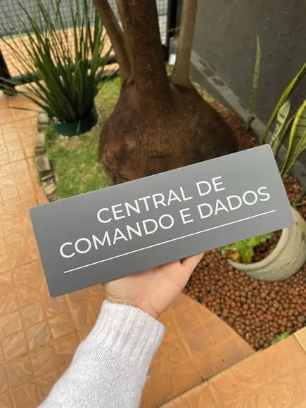 Placa de Identificação de Sala - Modelo Caulim 33x11,5