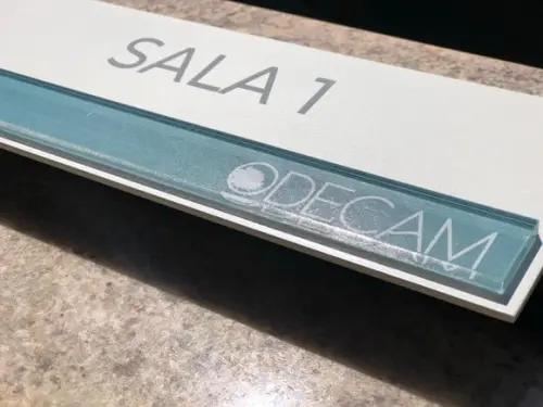 Placa de Identificação de Sala - Modelo Esmeralda