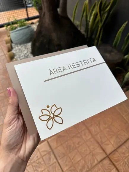 Placa de Identificação de Sala - Modelo Gabs Acrílico