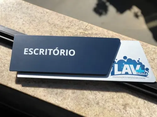 Placa de Identificação de Sala - Modelo Onix