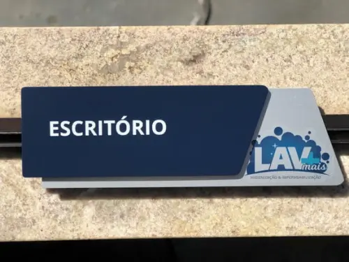 Placa de Identificação de Sala - Modelo Onix