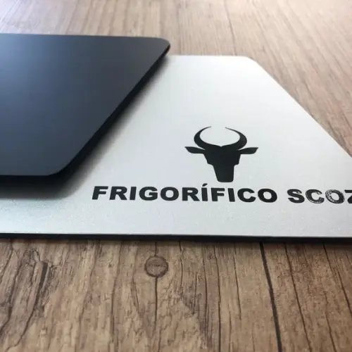 Placa de Identificação de Sala - Modelo Onix