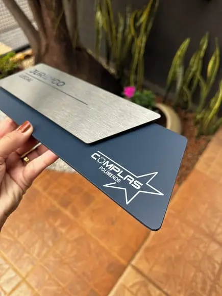 Placa de Identificação de Sala - Modelo Onix Inox