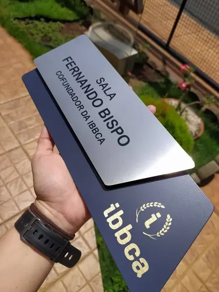 Placa de Identificação de Sala - Modelo Onix Inox