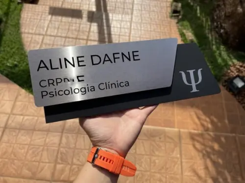 Placa de Identificação de Sala - Modelo Onix Inox