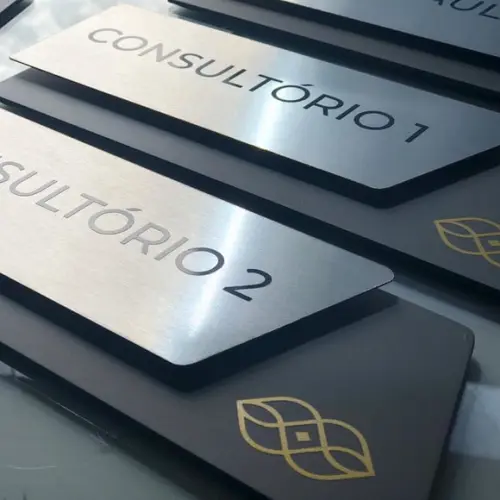 Placa de Identificação de Sala - Modelo Onix Inox
