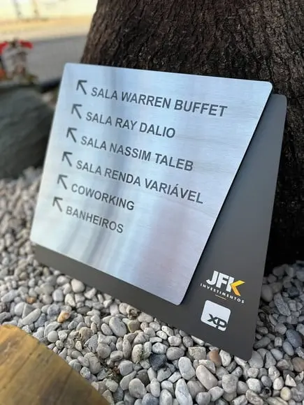 Placa de Identificação de Sala - Modelo Onix Personalizada