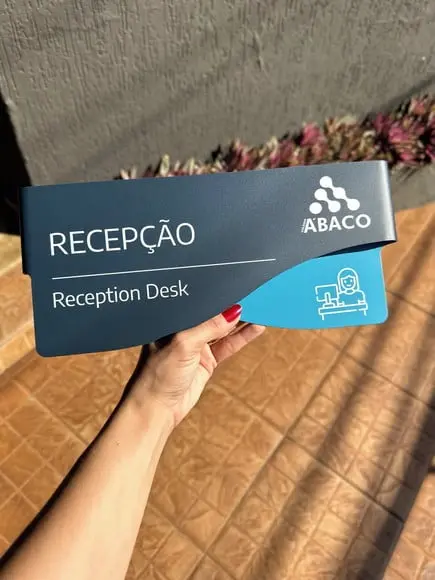 Placa de Identificação de Sala - Modelo Sodalita
